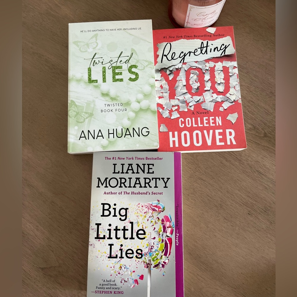 Popular Booktok Books Bundle 🤍